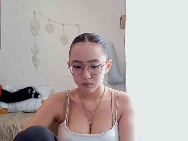 MyrleHenggeler webcam