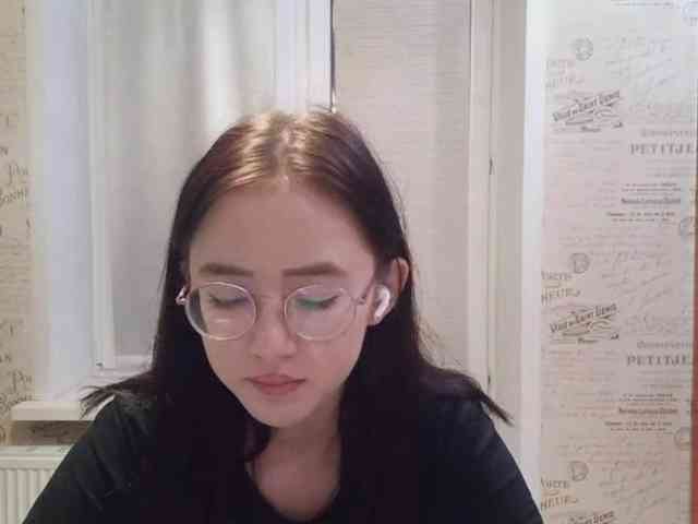MyrleHenggeler webcam
