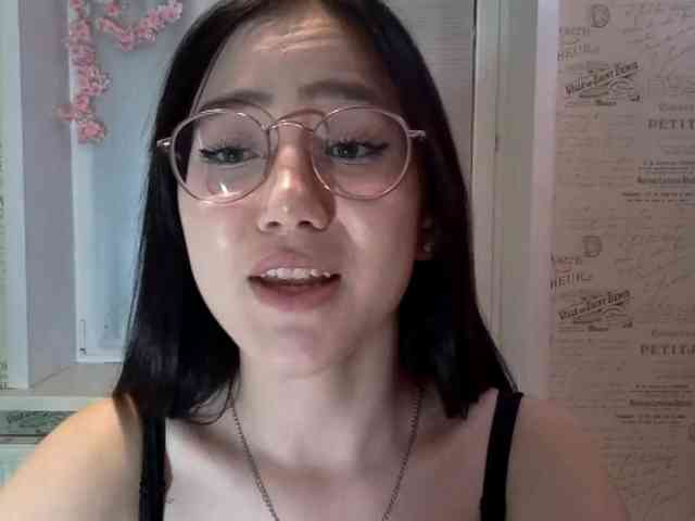 MyrleHenggeler webcam