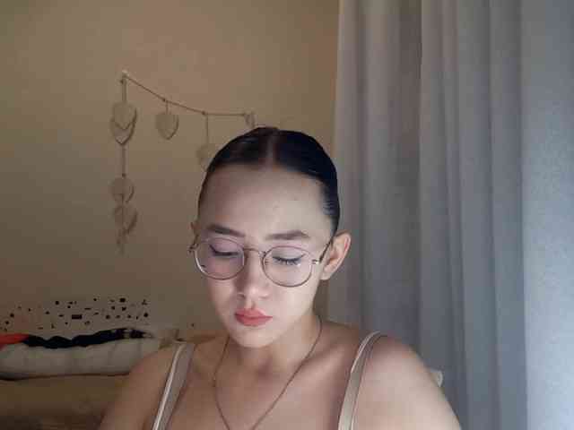 MyrleHenggeler Live Webcam on BongaCams