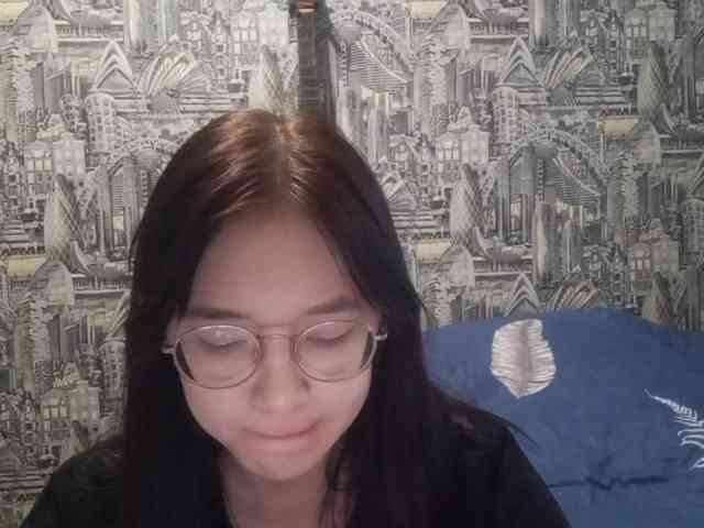 MyrleHenggeler webcam