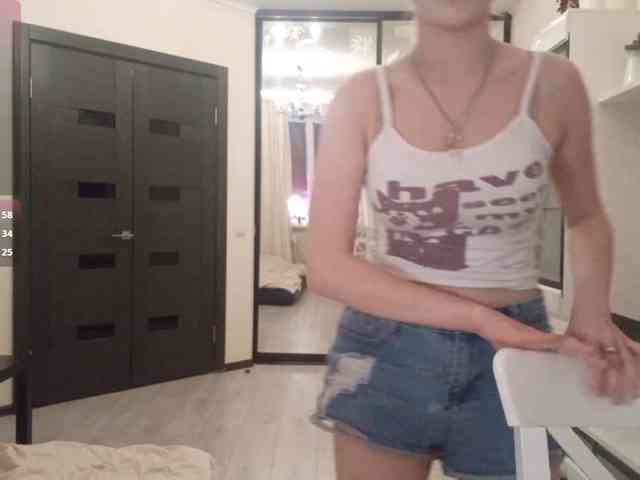 MyrleHenggeler webcam