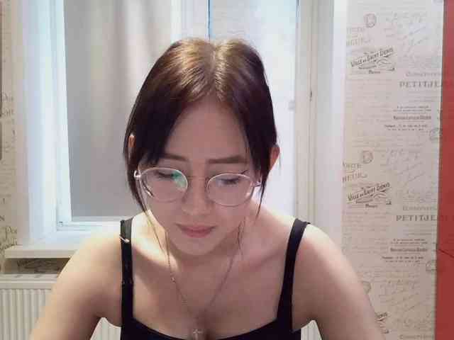 MyrleHenggeler webcam