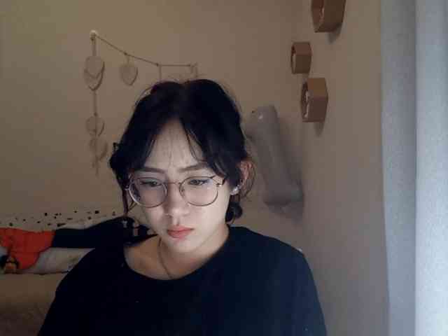 MyrleHenggeler webcam