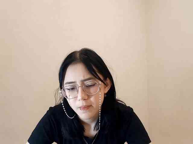 MyrleHenggeler webcam