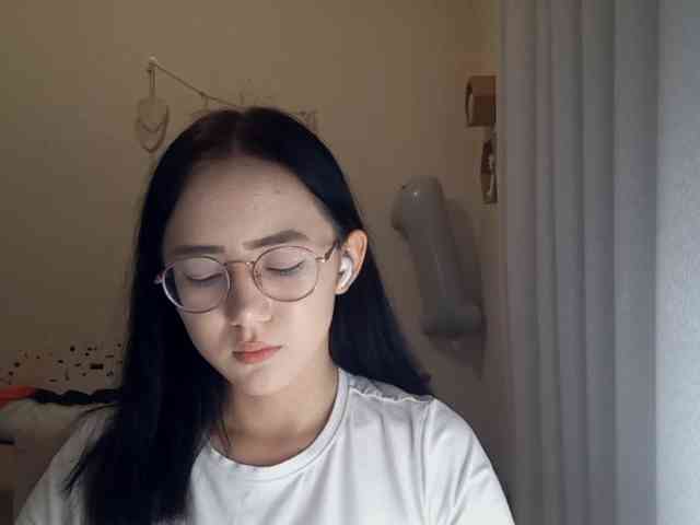 MyrleHenggeler Live Webcam on BongaCams