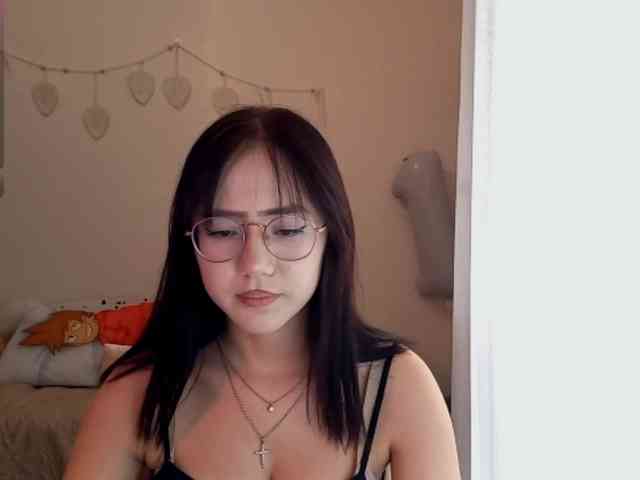 MyrleHenggeler webcam