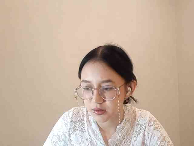 MyrleHenggeler webcam