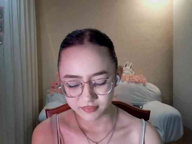 MyrleHenggeler webcam