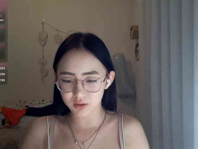 MyrleHenggeler webcam