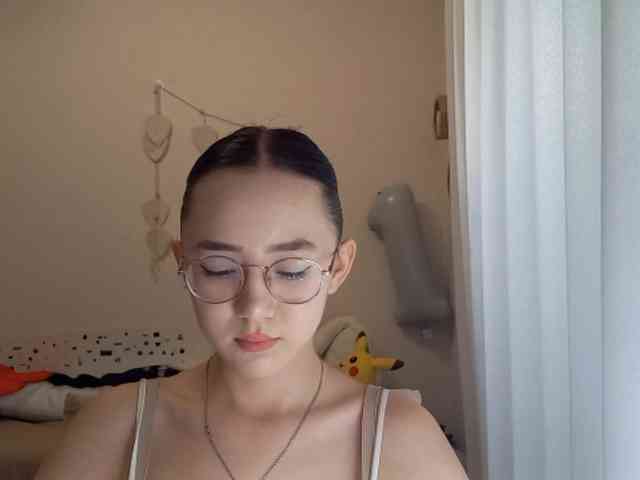 MyrleHenggeler webcam