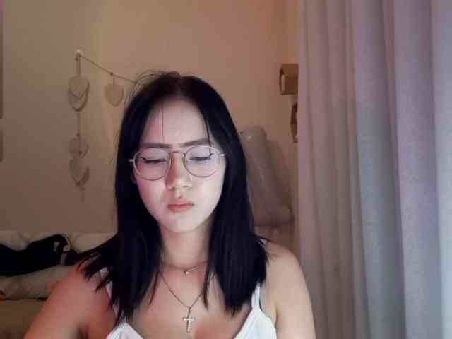 MyrleHenggeler Sex Cam Show