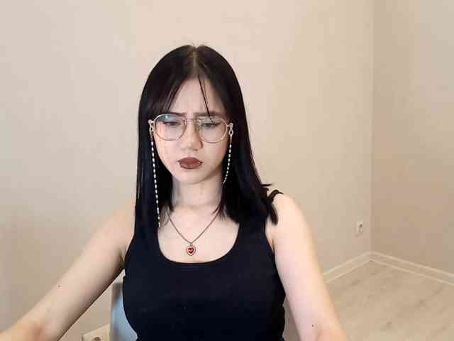 MyrleHenggeler webcam