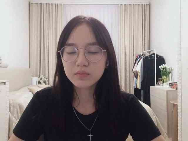 MyrleHenggeler webcam
