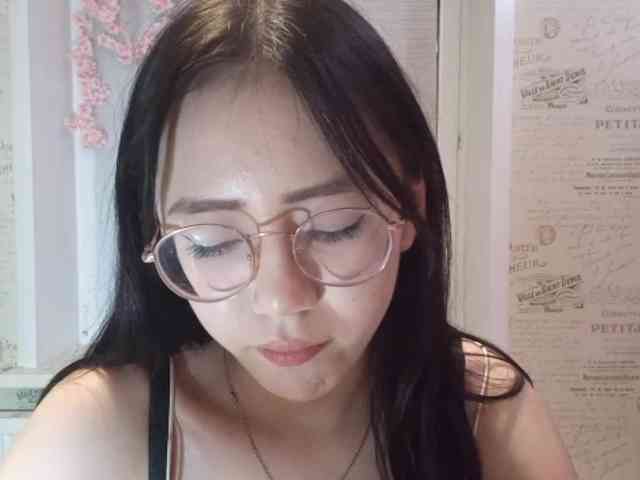 MyrleHenggeler webcam