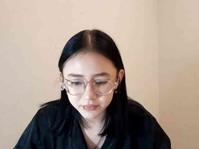 MyrleHenggeler webcam