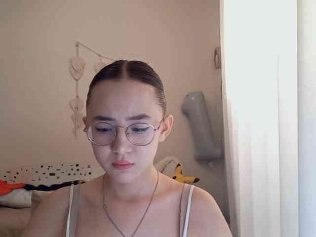 MyrleHenggeler webcam