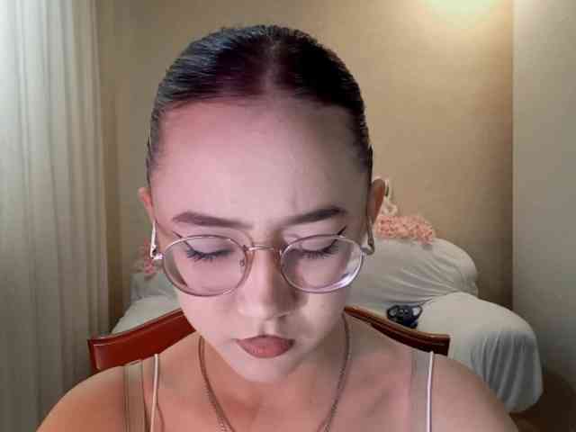 MyrleHenggeler webcam