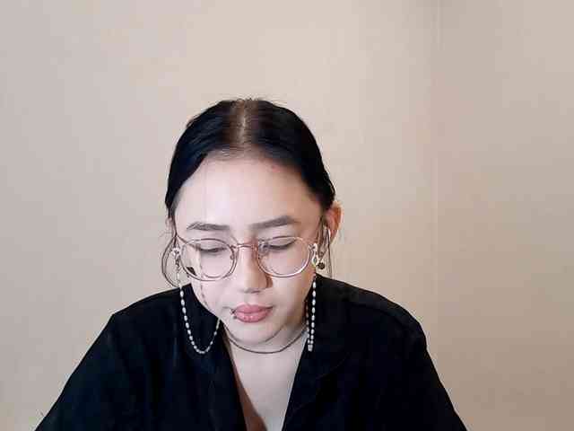 MyrleHenggeler webcam