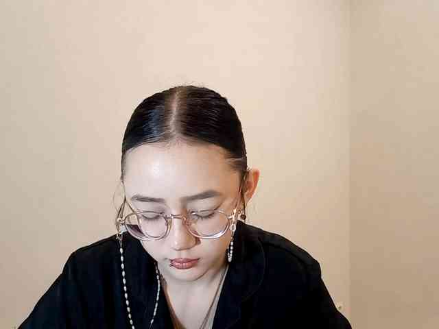 MyrleHenggeler webcam