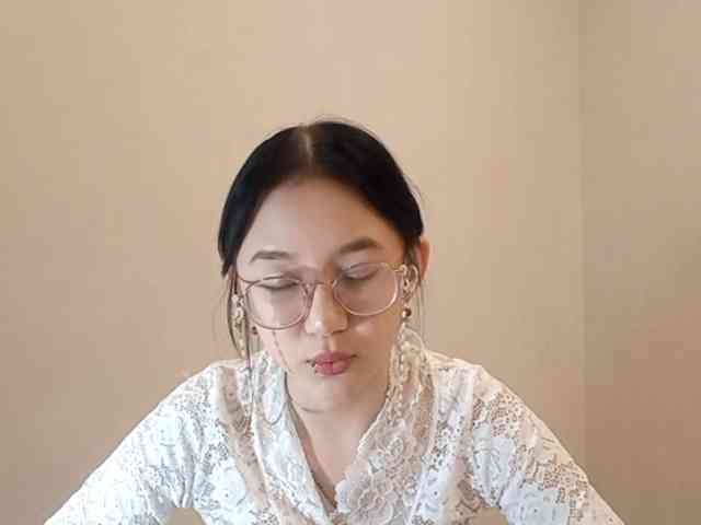 MyrleHenggeler webcam