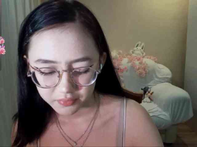MyrleHenggeler webcam