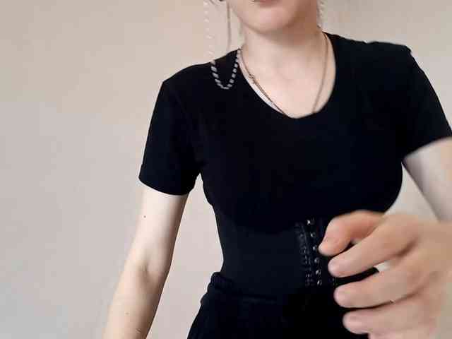 MyrleHenggeler webcam