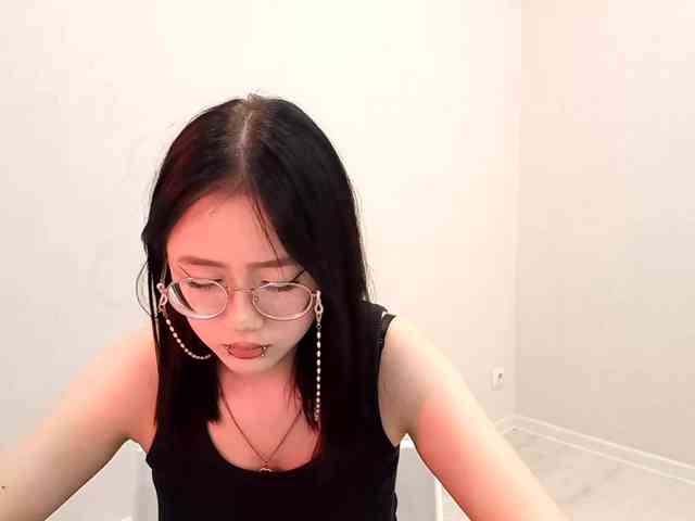 MyrleHenggeler webcam