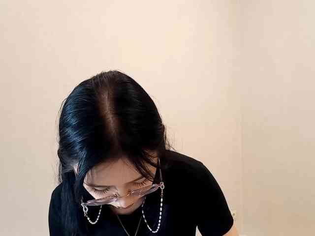 MyrleHenggeler webcam