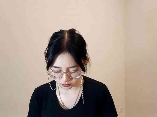 MyrleHenggeler webcam