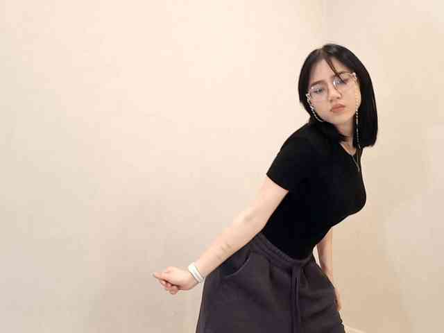 MyrleHenggeler webcam