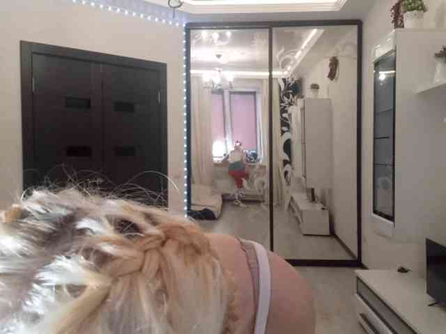 MyrleHenggeler webcam