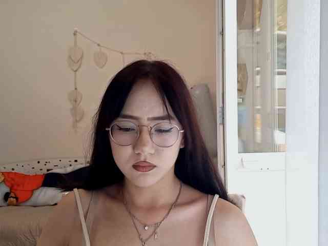 MyrleHenggeler webcam