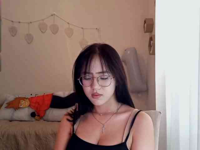 MyrleHenggeler webcam