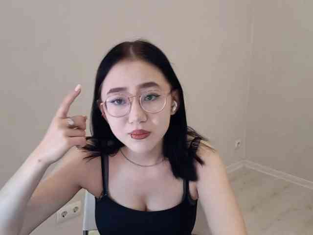 MyrleHenggeler webcam