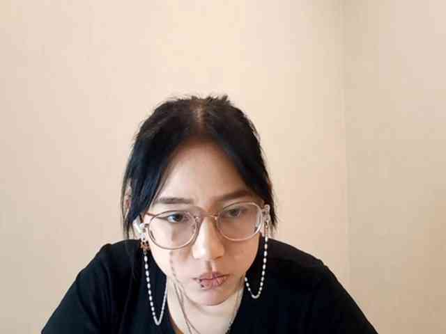 MyrleHenggeler webcam