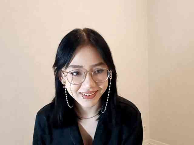 MyrleHenggeler webcam