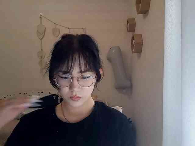 MyrleHenggeler webcam