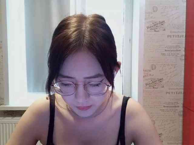 MyrleHenggeler webcam