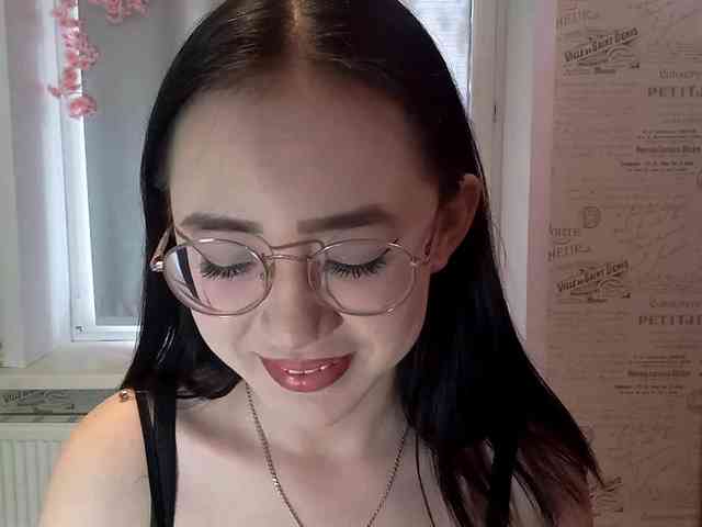 MyrleHenggeler webcam