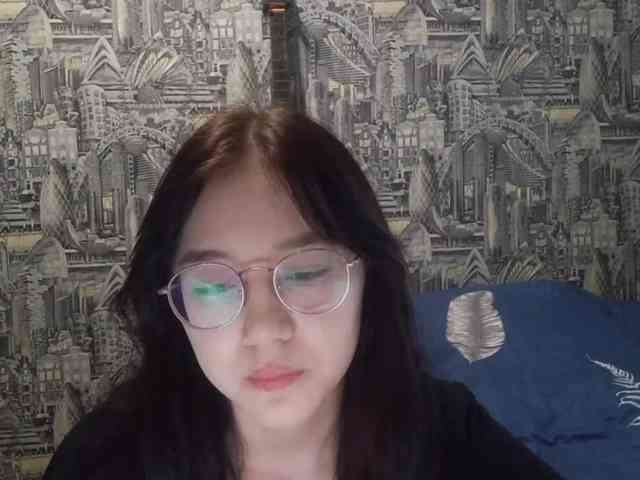 MyrleHenggeler webcam