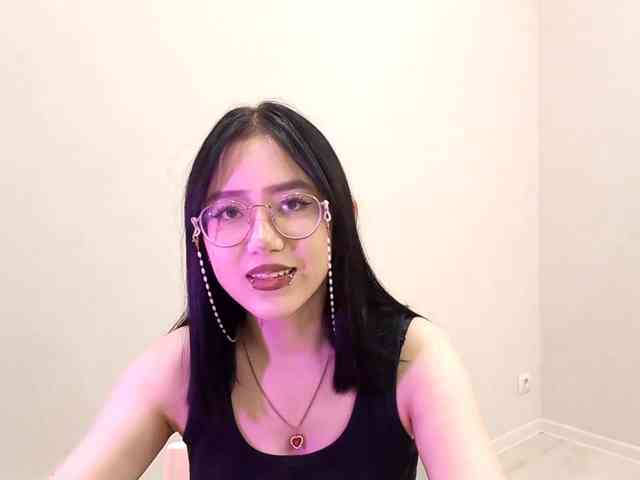 MyrleHenggeler webcam