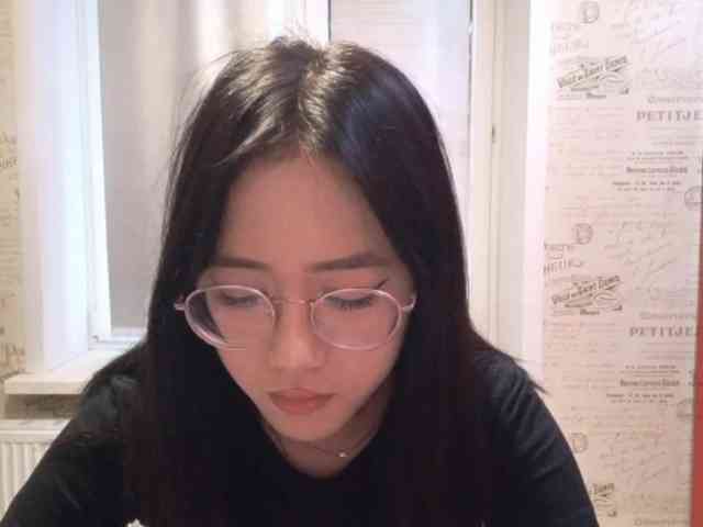 MyrleHenggeler webcam