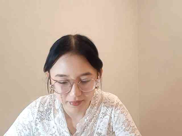 MyrleHenggeler webcam