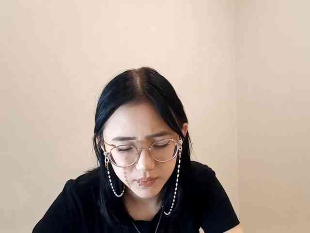 MyrleHenggeler webcam