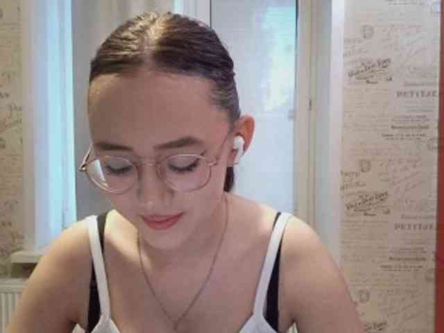 MyrleHenggeler Live Webcam on BongaCams