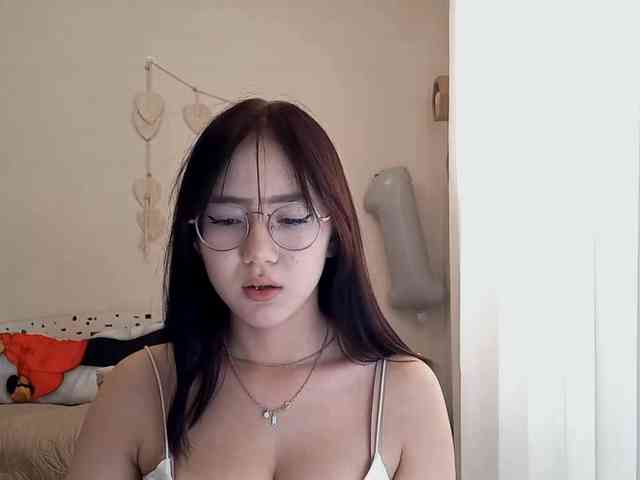 MyrleHenggeler webcam