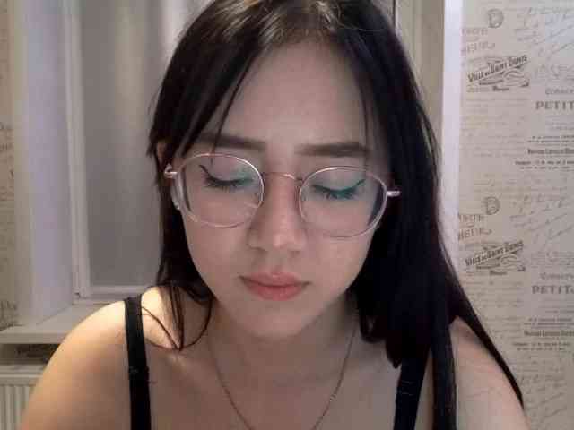 MyrleHenggeler webcam