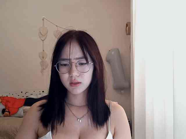 MyrleHenggeler webcam
