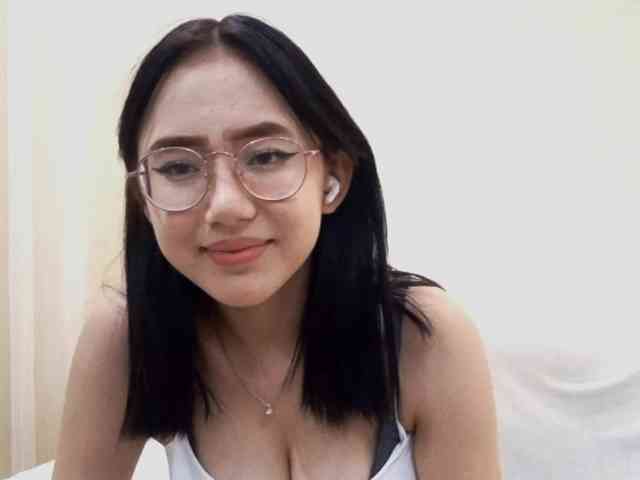 MyrleHenggeler webcam